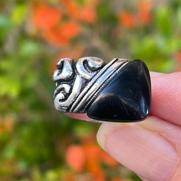 Black onyx sterling silver size 7.0 ring